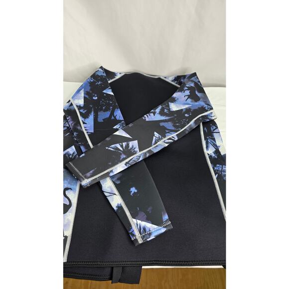 Women's 3mm Neoprene Wetsuit Top/Jacket Size XL Swimming Surfing Canoeing - Picture 5 of 13